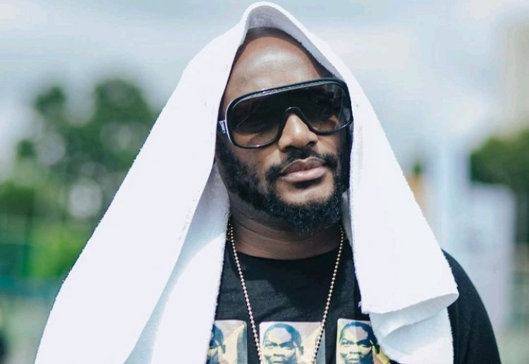Uwahoze ari umujyanama wa 2Face Idibia yemeje inkuru y'ifungwa ry'uyu muhanzi