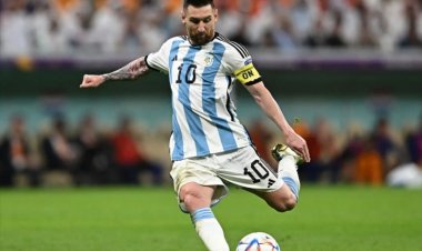 Lionel Messi yasobanuye impamvu yanze gukinira Espagne