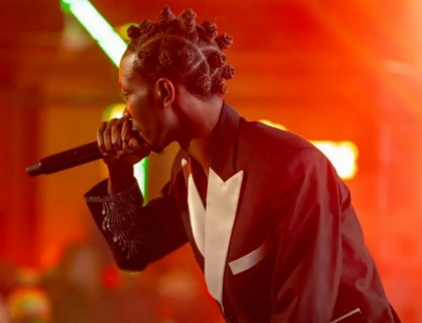 Papa Cyangwe yahishuye uko Mama we yashatse kumubuza umuziki