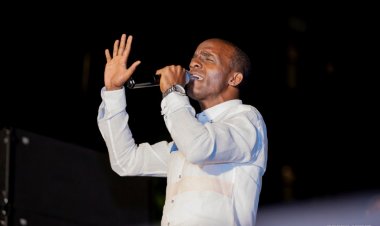 Alexis Dusabe yahakanye ibimaze iminsi bivugwa ku gitaramo cye cyo mu Bubiligi