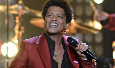 Bruno Mars yongeye kunyeganyeza umuziki w'Isi nyuma y’imyaka 10