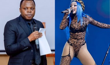 Minisitiri Utumatwishima yakebuye abanenze imyambarire ya Doja Cat