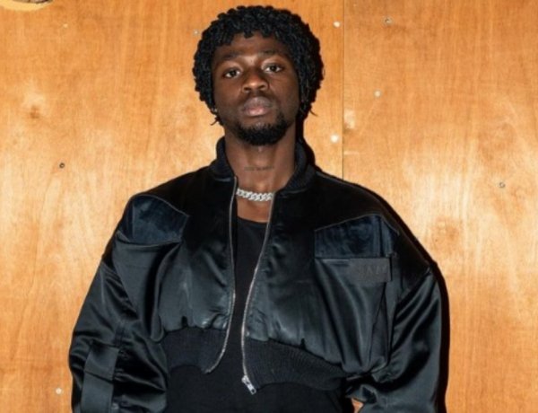 Omah Lay yongeye guhindura idini