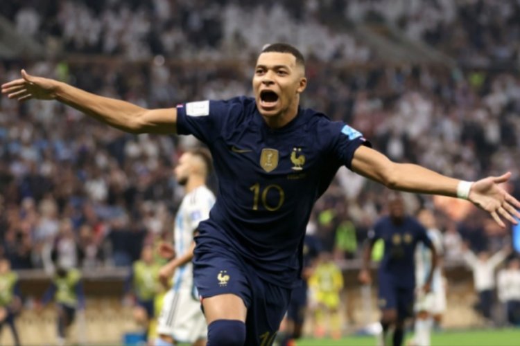 Kylian Mbappé ashobora kudakinira ikipe y’igihugu mu mikino mpuzamahanga