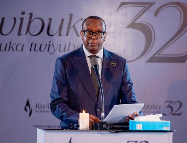 Minisitiri Bizimana yagaragaje uruhare rwa Kinyamateka mu kubiba urwango mu Banyarwanda