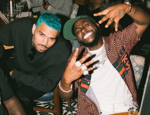 Davido ari gukorana album na Chris Brown