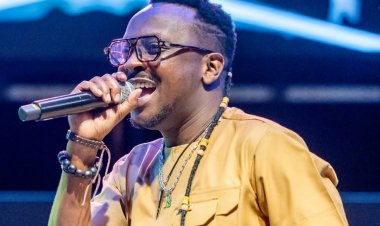 Jules Sentore wakuze atazi kuririmba, yahishuye icyatumye abimenya