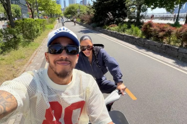 Kim Kardashian na Lewis Hamilton bakomeje kunanirwa guhisha umubano wabo