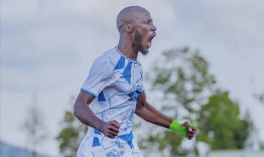 Zidane yagaragaje impamvu abakinnyi bo mu Rwanda badakunze kujya mu biruhuko